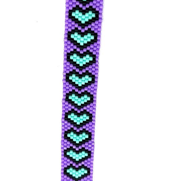 HAND CRAFTED Beaded Turquoise Hearts Bracelet - Picture 6 of 8